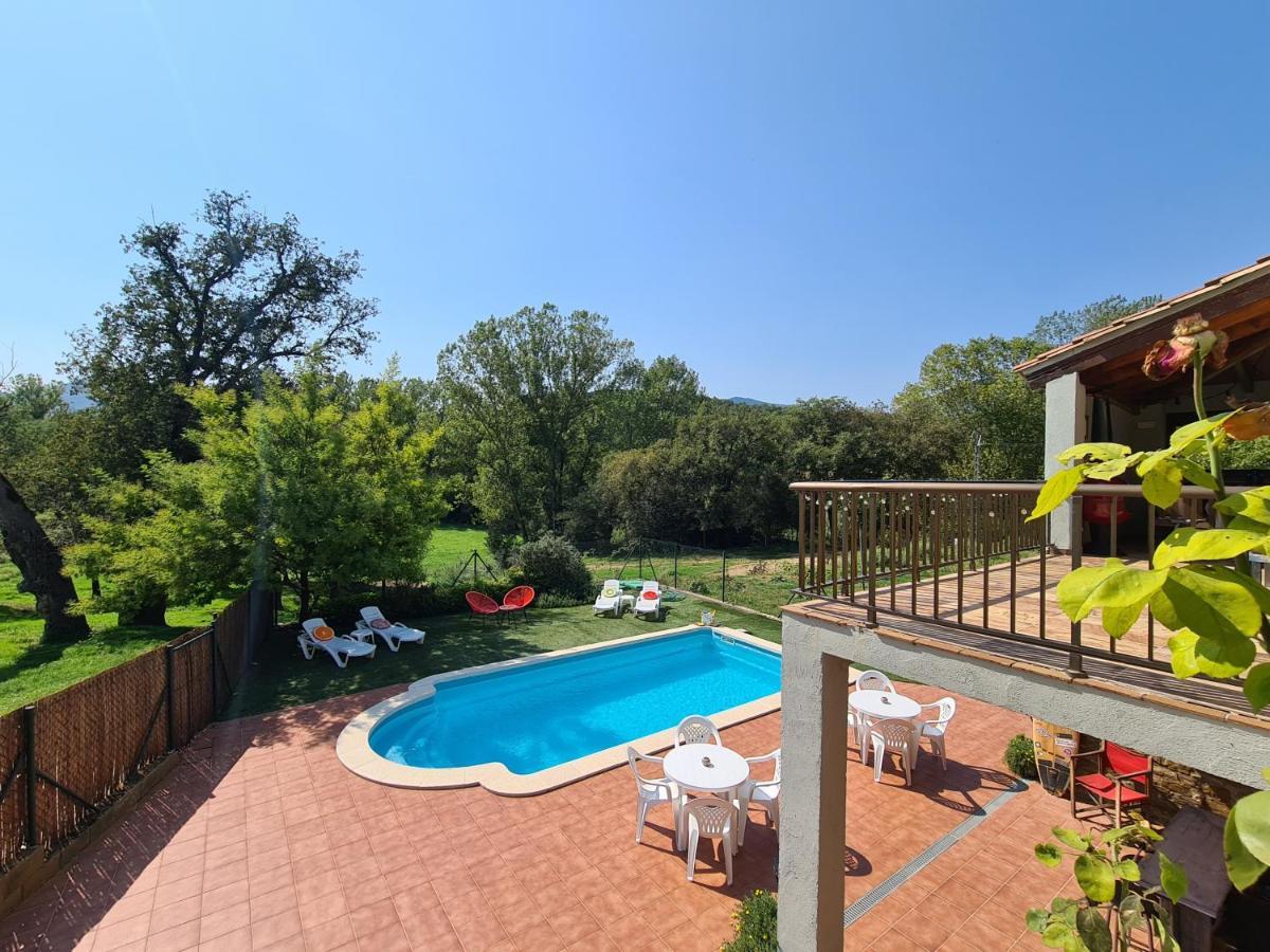 Mieres  Harveys Homestay - Adults Only المظهر الخارجي الصورة