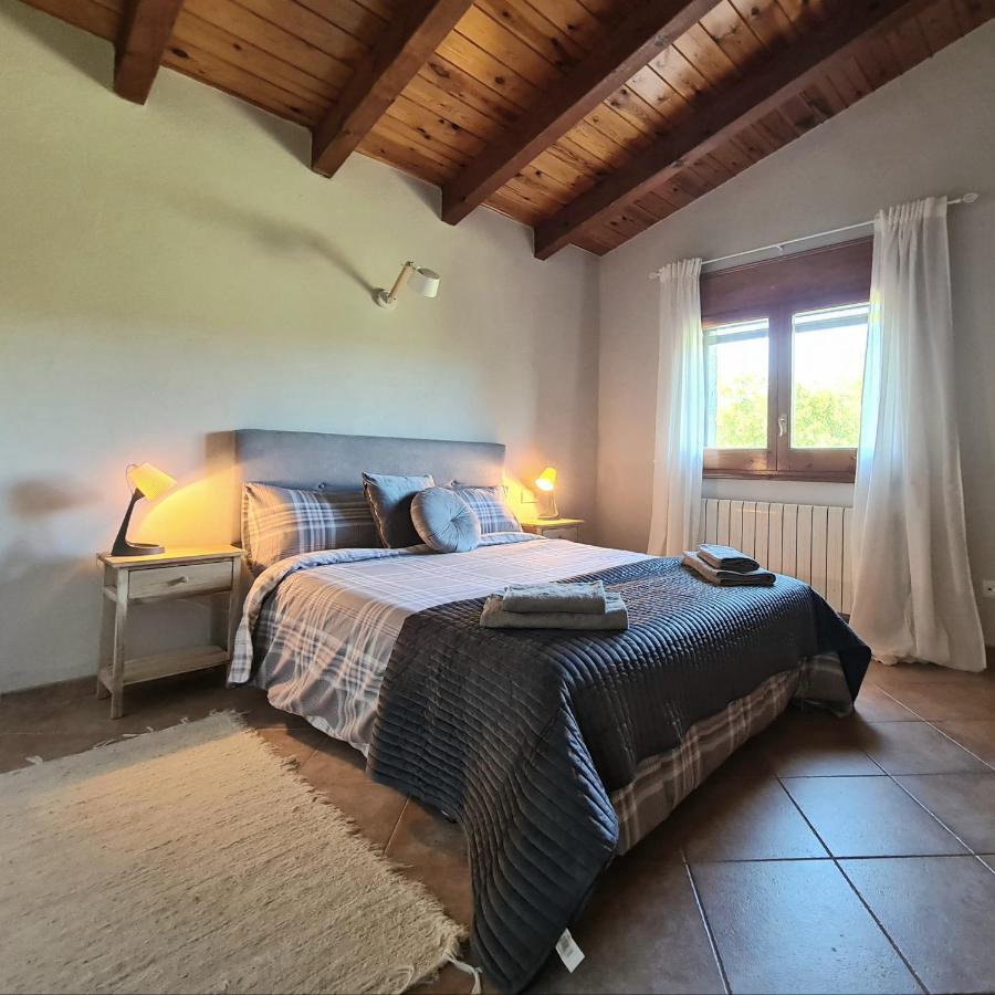 Mieres  Harveys Homestay - Adults Only الغرفة الصورة