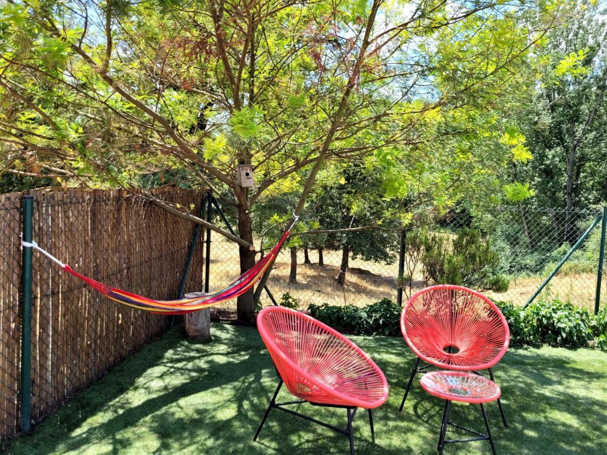 Mieres  Harveys Homestay - Adults Only المظهر الخارجي الصورة
